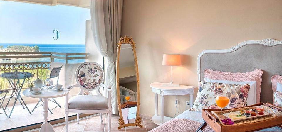 Carina Hotel Kuşadası