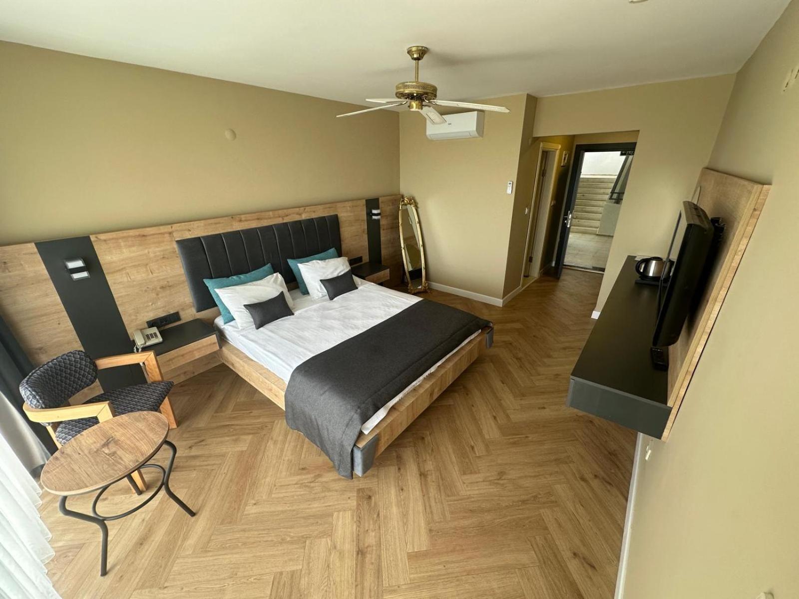 Hotel Carina Kuşadası