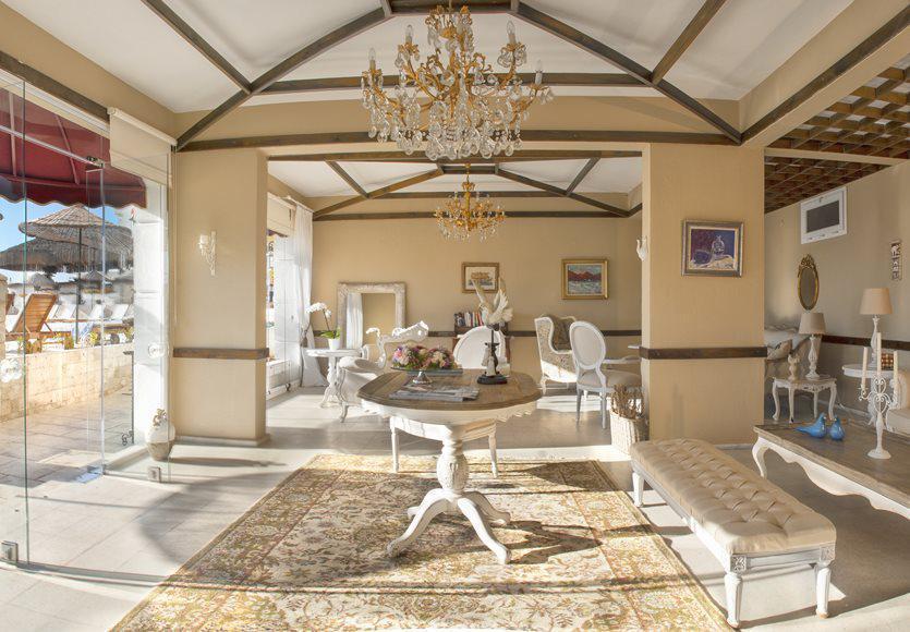 Hotel Carina 3*
